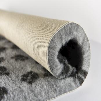 Меховой коврик для собак на нескользящей основе Bronte Glen, серый